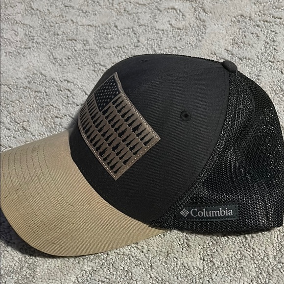 Columbia Black and Tan Hat - Picture 3 of 3
